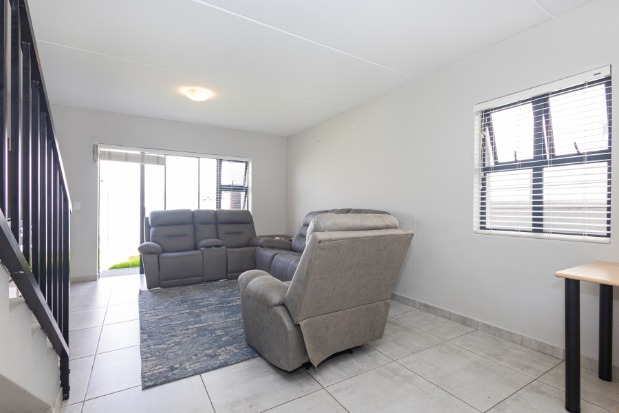 To Let 2 Bedroom Property for Rent in Stonewood Security Estate Western Cape